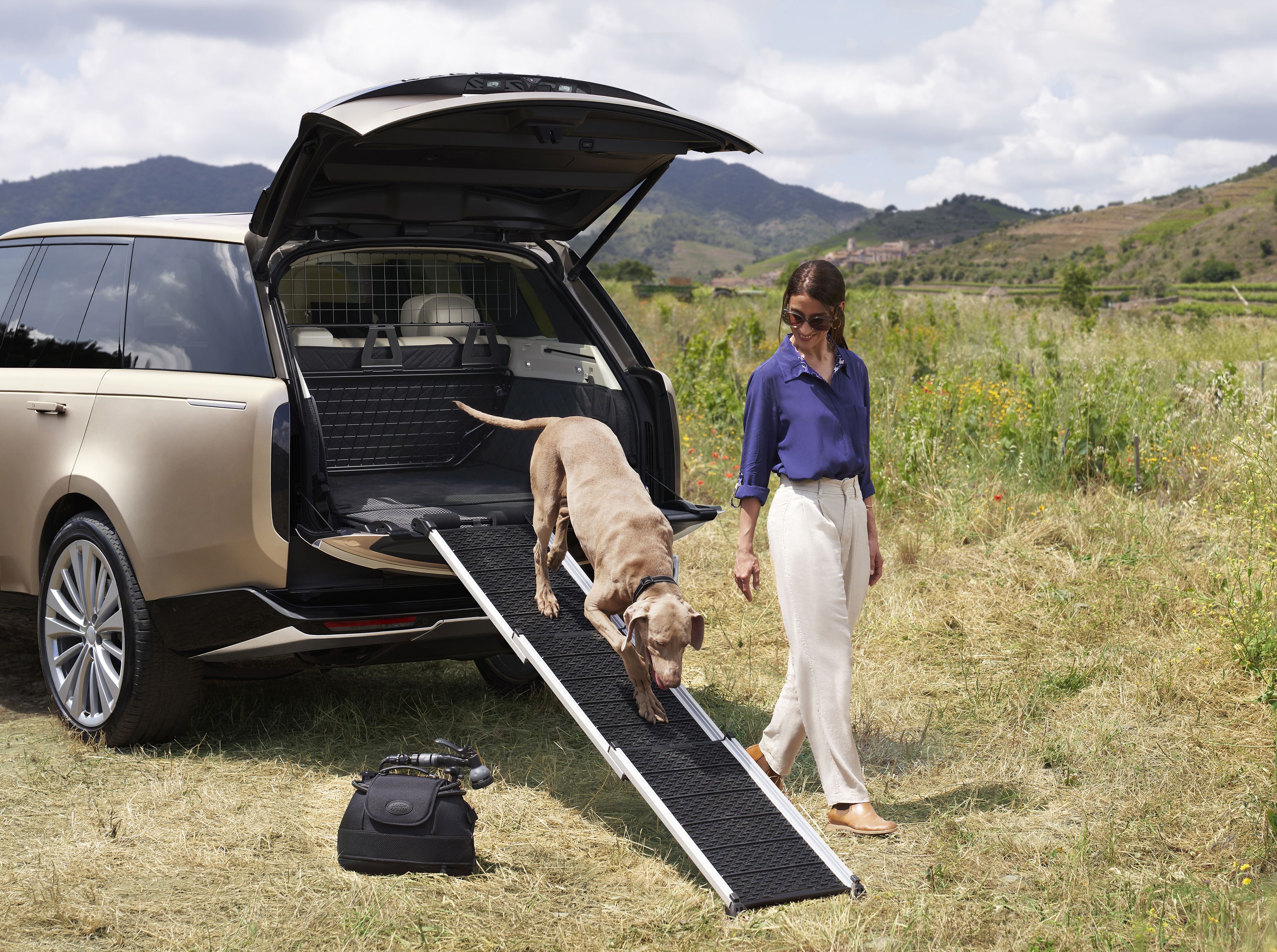 Range Rover 2022 maletero (2)