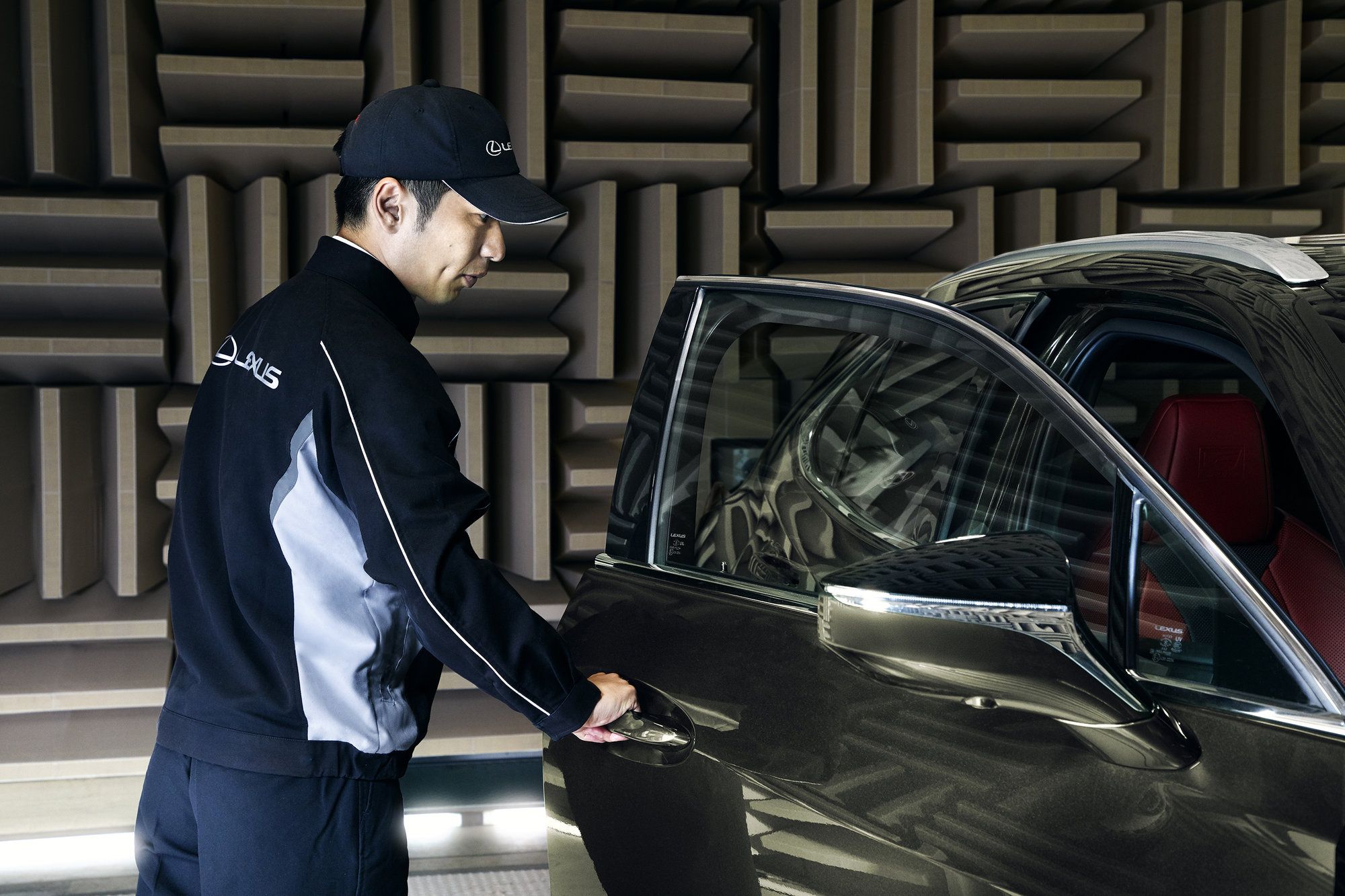 Lexus UX 300e