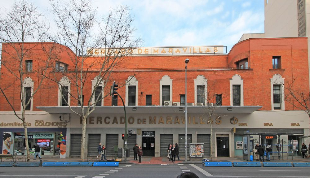 El Mercado de Maravillas cuenta con más de 200 puestos, donde encontrar casi de todo. El Mercado de Maravillas cuenta con más de 200 puestos, donde encontrar casi de todo.