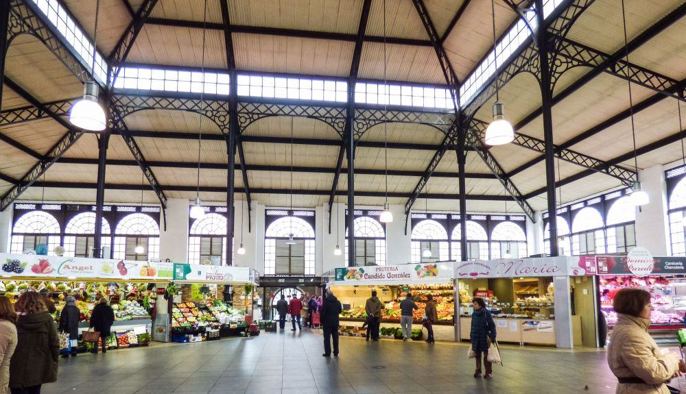 El Mercado Central de Salamanca tiene más de cien años de historia. El Mercado Central de Salamanca tiene más de cien años de historia.