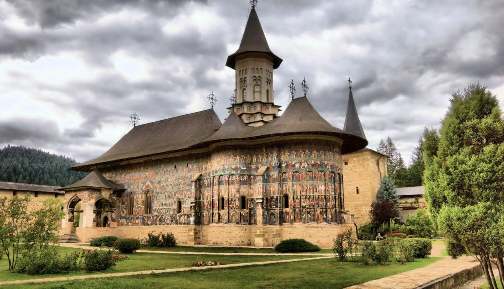 Monasterio de Sucevița, situado en la parte noreste de Rumania. Monasterio de Sucevița, situado en la parte noreste de Rumania.