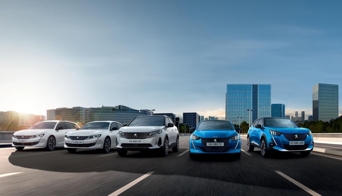 Todos los coches de Peugeot con etiqueta 0 de la DGT: 308, 3008, 508, e 208, e 2008...