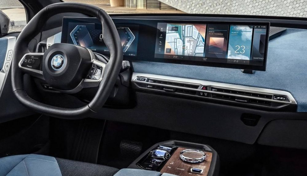 En el interior, el X7 2022 podría contar con el sistema multimedia iDrive 8 En el interior, el X7 2022 podría contar con el sistema multimedia iDrive 8
