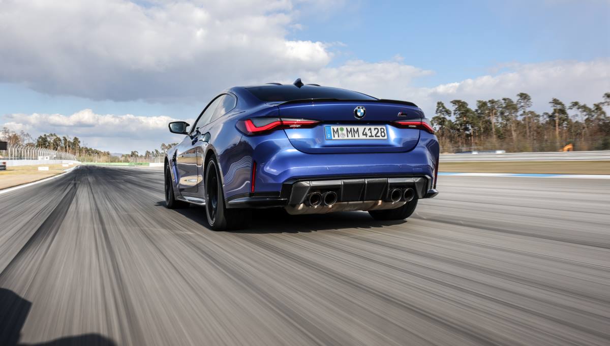 BMW M4 Competition 4
