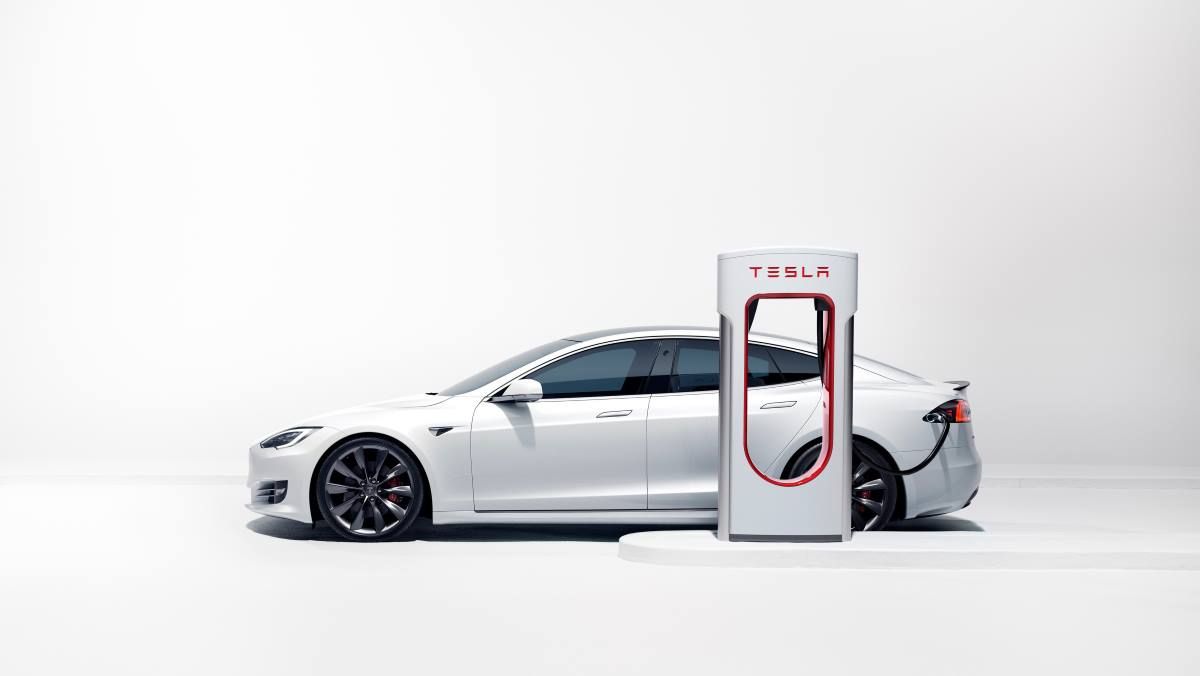 Tesla Model Y 2