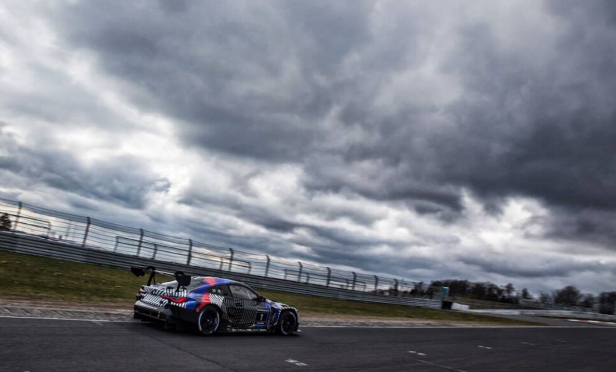 BMW M4 GT3 2022 2