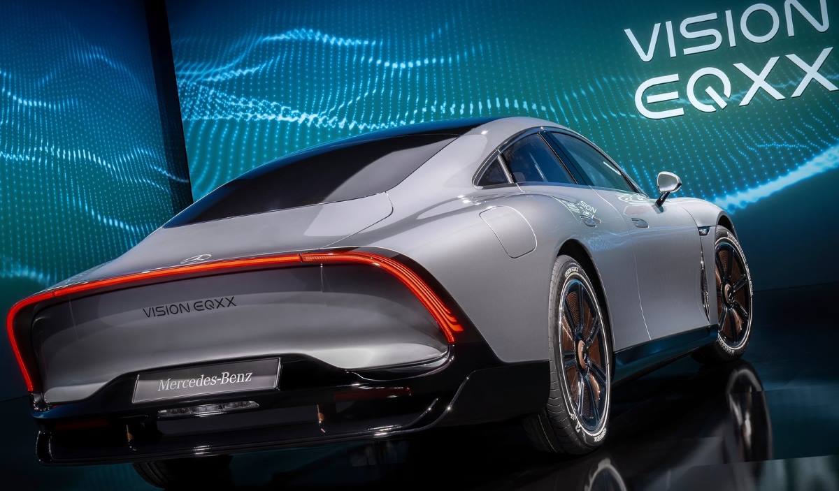 Mercedes Vision EQXX Concept 7