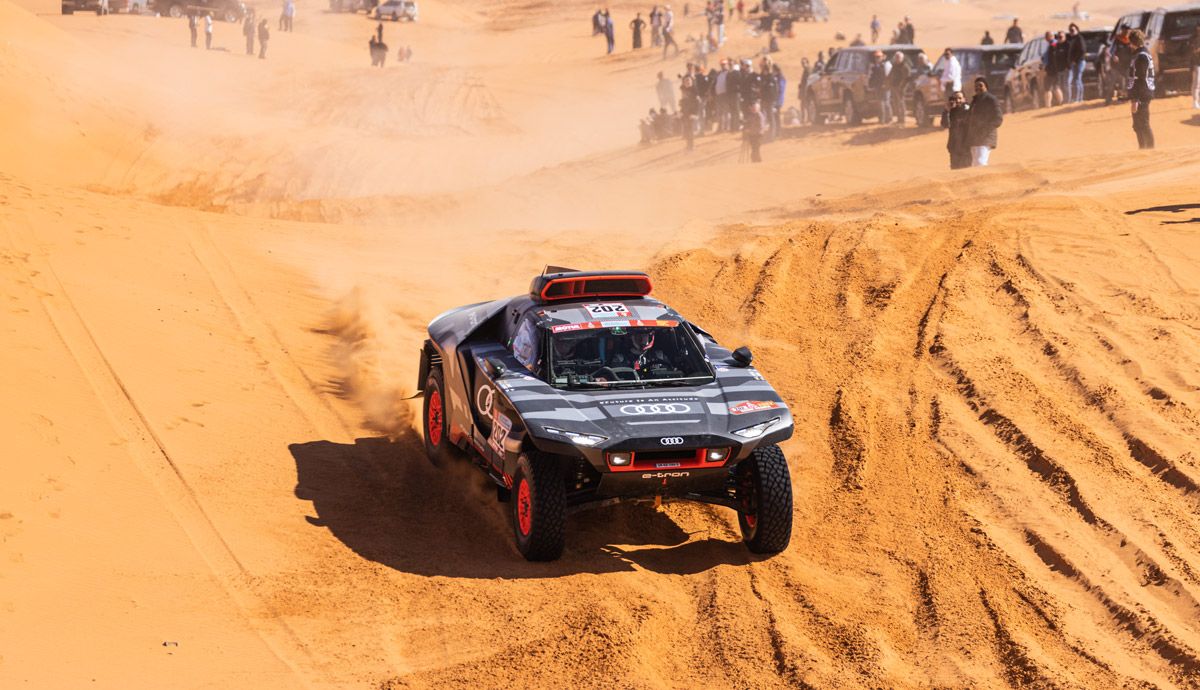  El Audi RS Q e-tron, en su primer Rally Dakar.