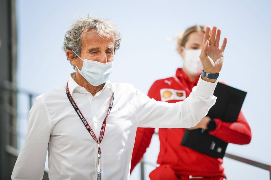Alain Prost deja la escudería Alpine