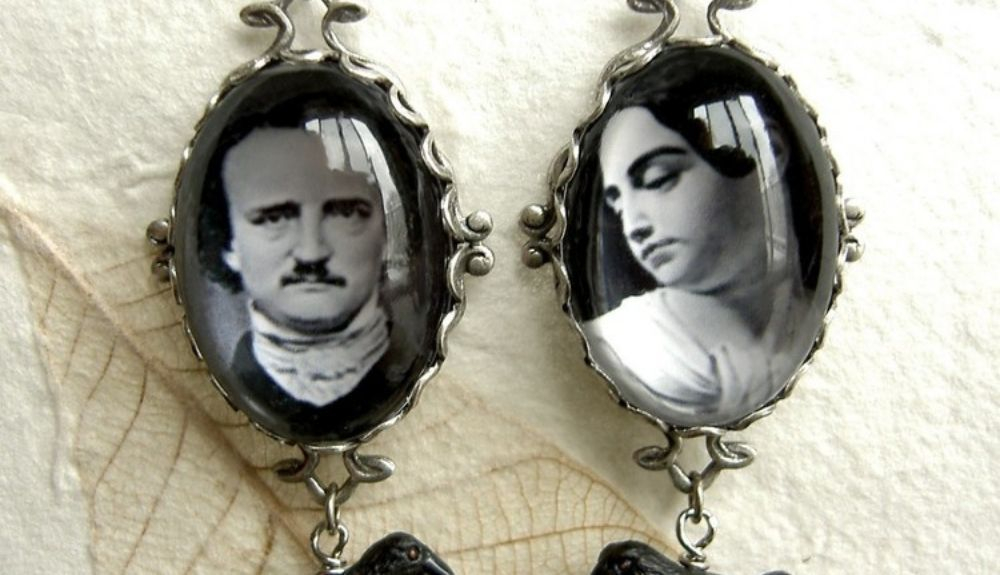 Poe se casó en Richmond con Virginia Clemm, su prima de 13 años. Poe se casó en Richmond con Virginia Clemm, su prima de 13 años.