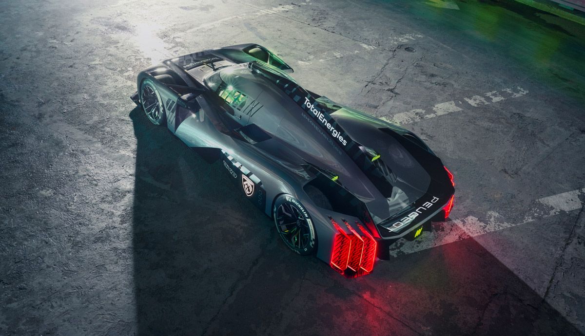 Peugeot 9X8 Hybrid Hypercar.