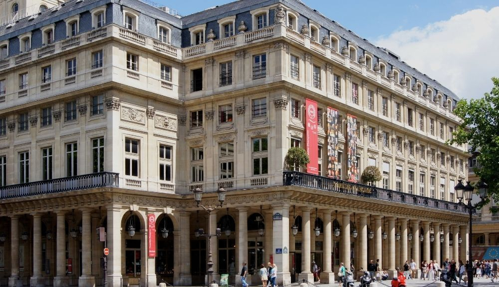 Comédie Française, donde Voltaire representó su Edipo.