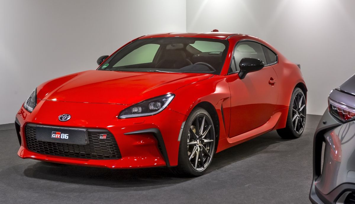 Toyota GR86, más potencia y facilidad de uso para el nuevo deportivo, sustituto del GT86