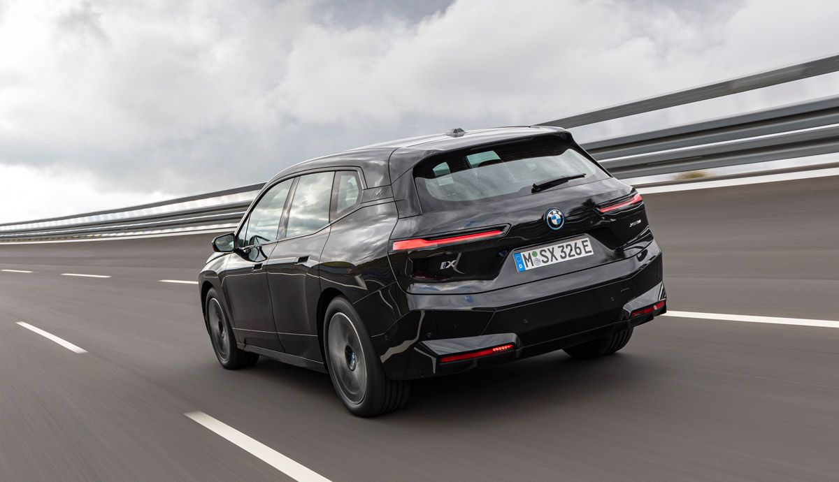 BMW iX xDrive50.