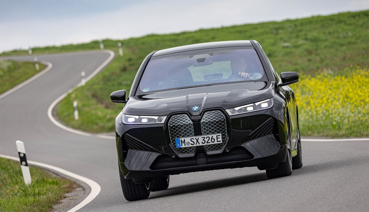 BMW iX xDrive50.