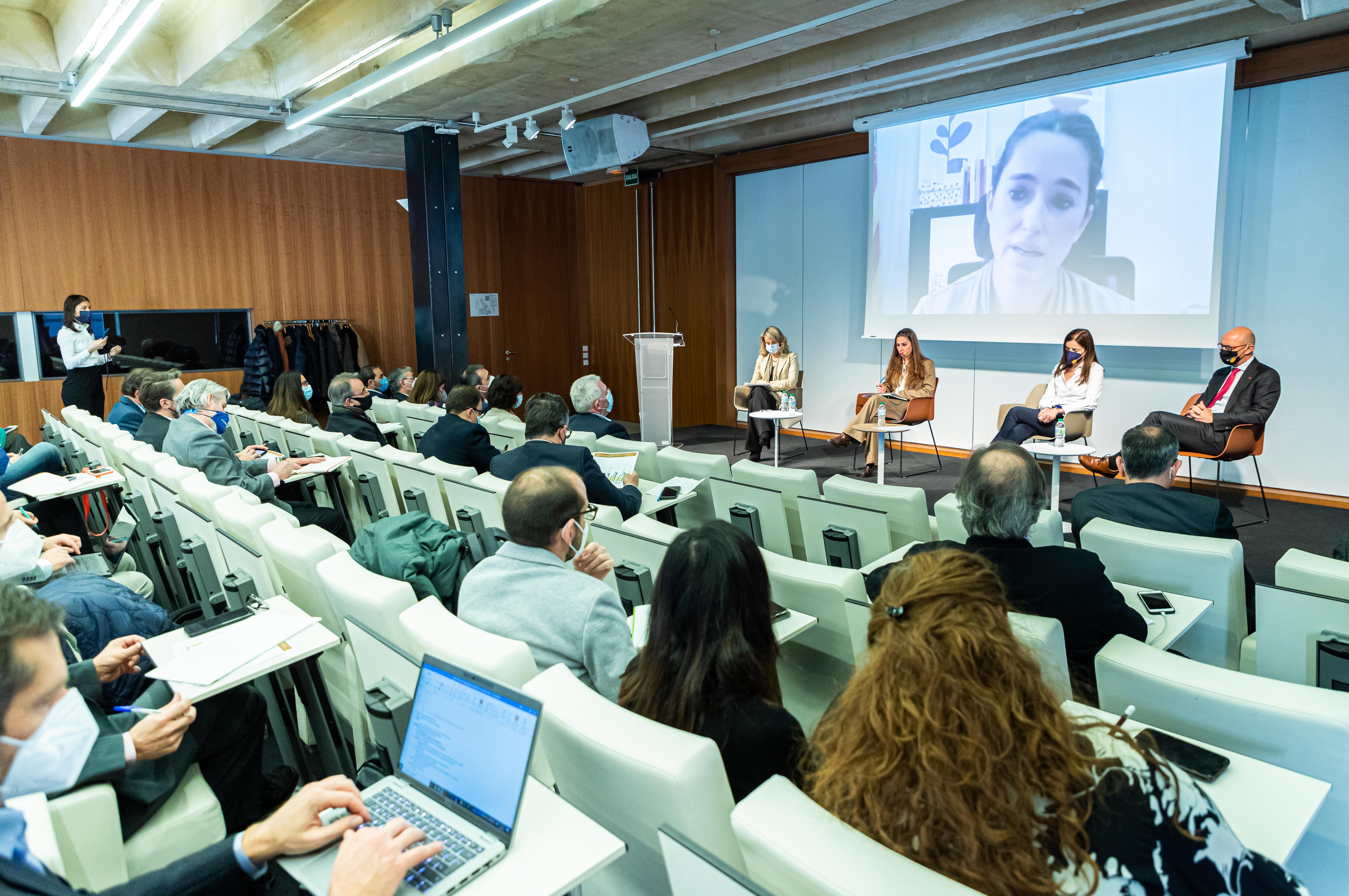 Un momento del Encuentro sobre la oportunidad de rehabilitación de viviendas con fondos europeos.