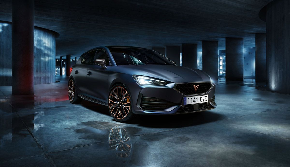 Así luce el nuevo Cupra León VZ Cup, ya en producción en Martorell.