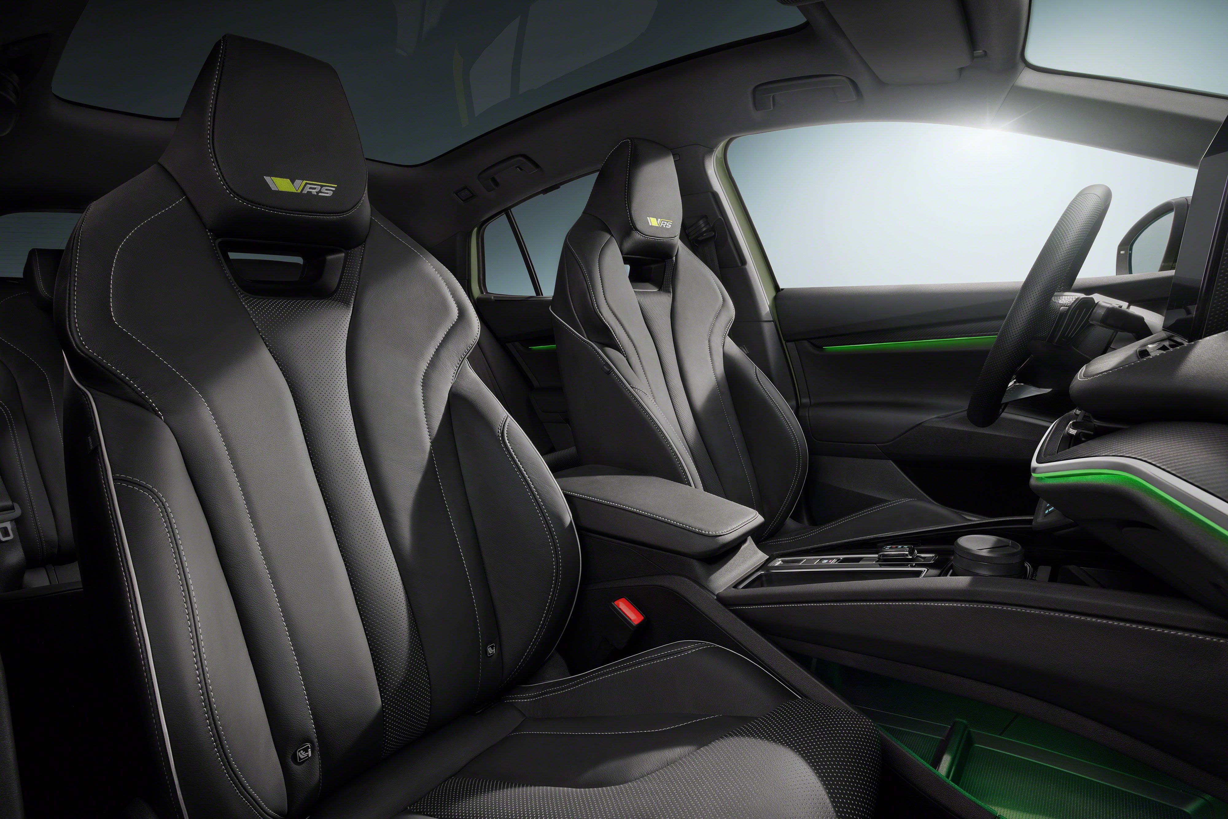 ENYAQ CoupeRS seats front