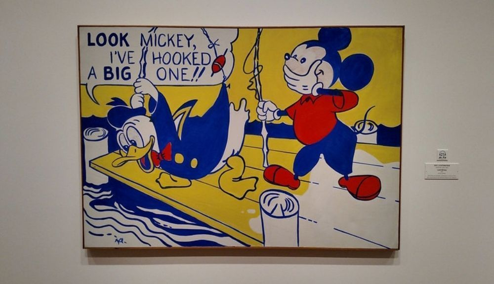 Look Mickey incluye muchos aspectos de lo que estaba por venir. Look Mickey incluye muchos aspectos de lo que estaba por venir.