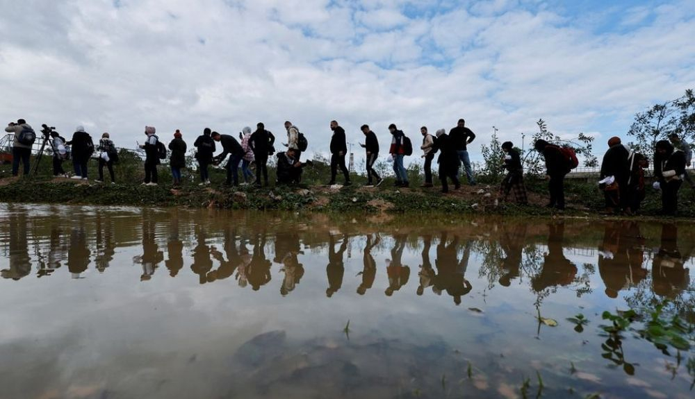 Palestinos visitan el Valle de Gaza durante un viaje organizado por las Naciones Unidas.
