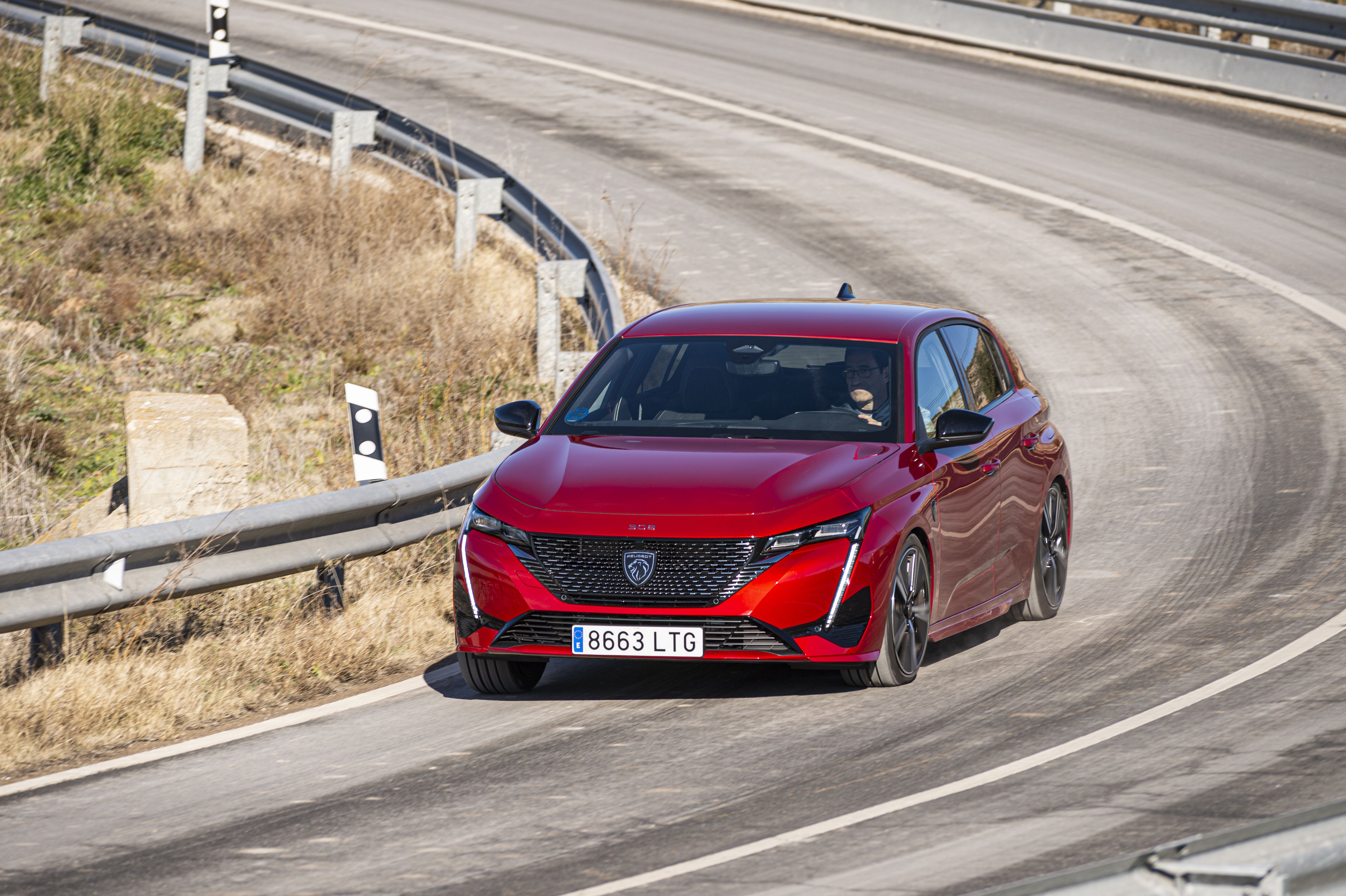 Peugeot 308 hybrid