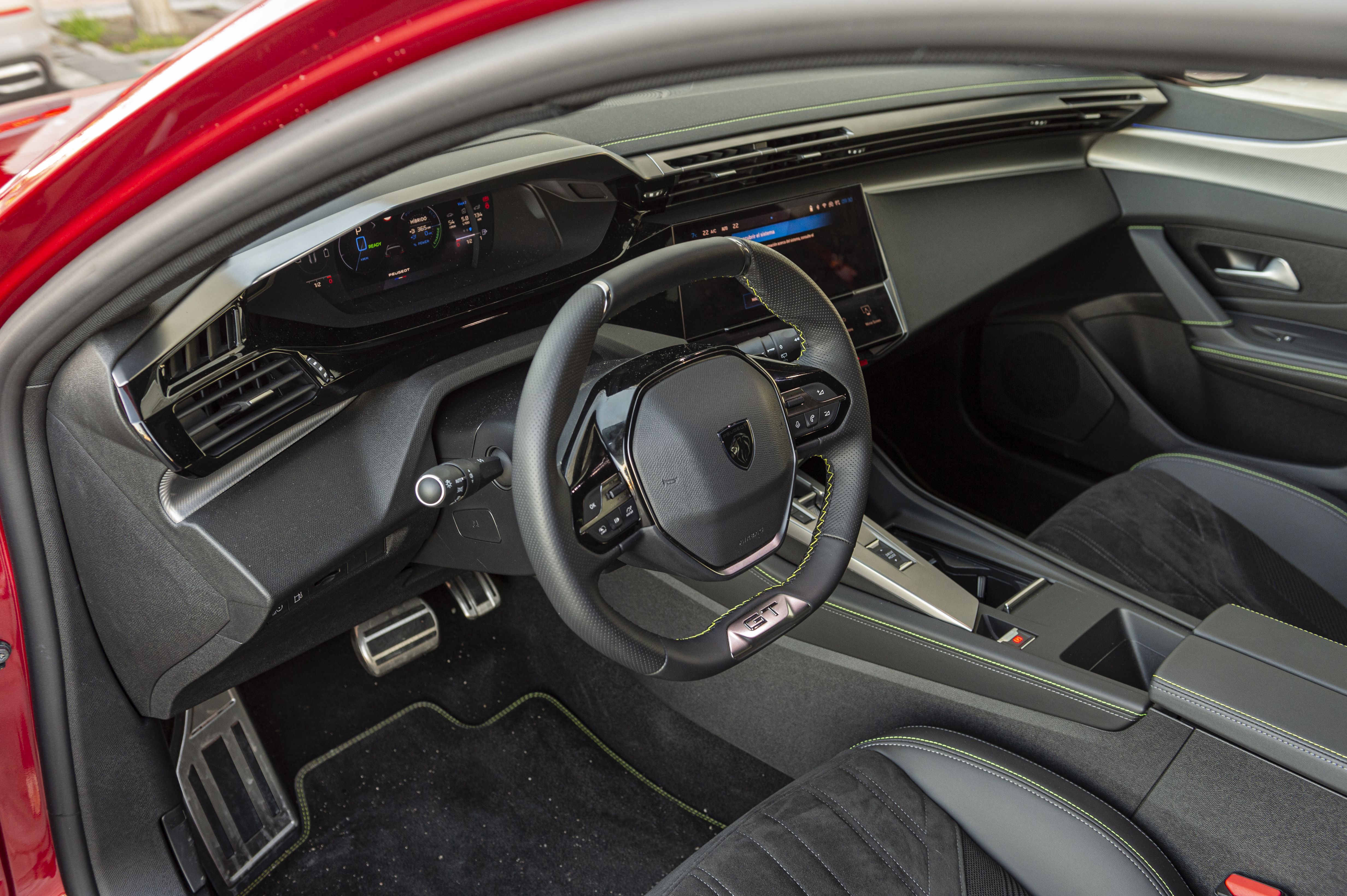 Peugeot 308 hybrid
