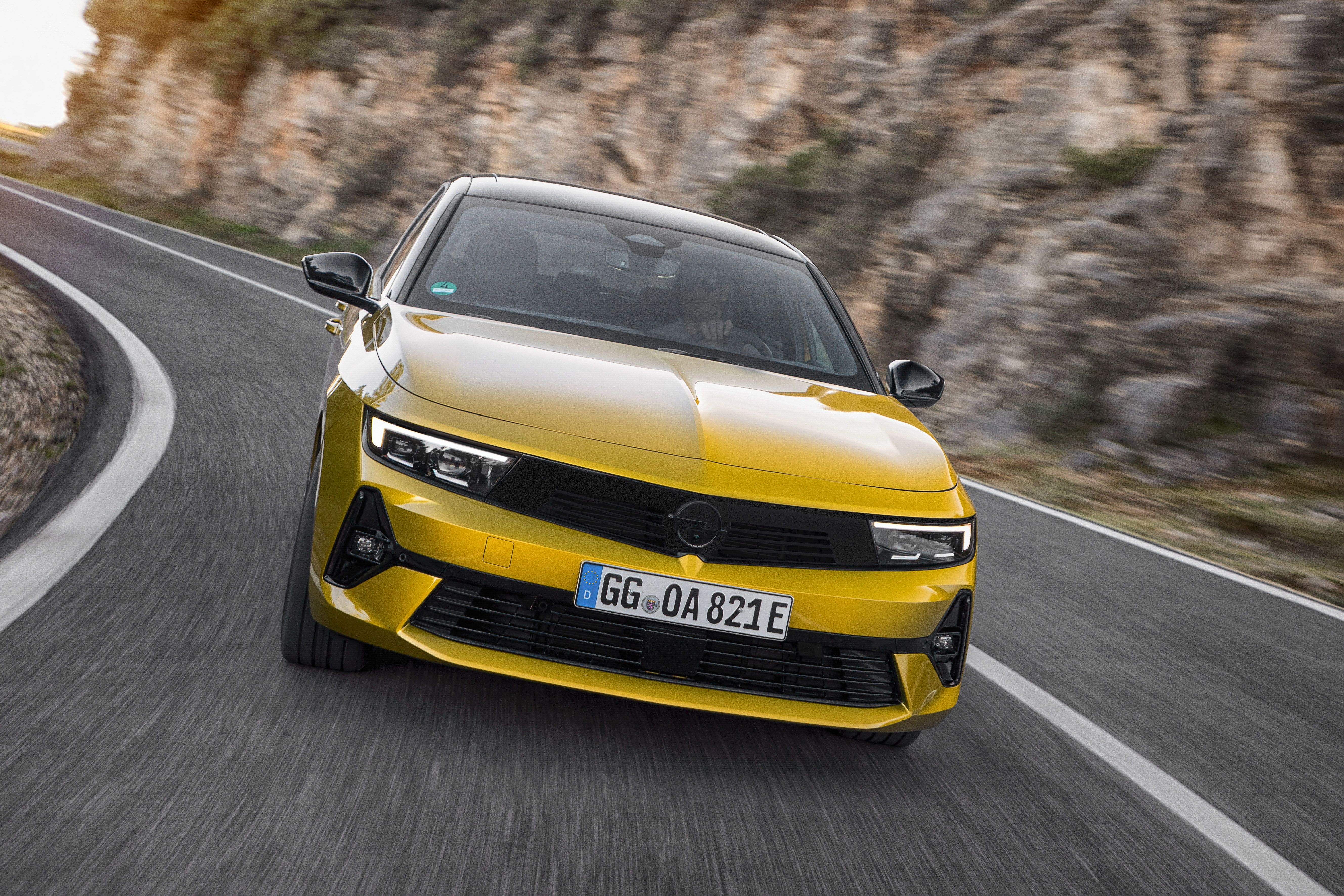 Opel Astra 2022