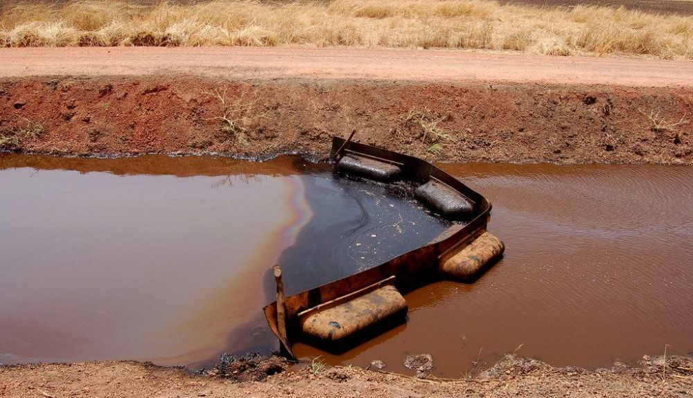 Un río contaminado en Sudán. La mala gestión de residuos y sustancias nocivas está afectando el medio ambiente de los centros urbanos. Un río contaminado en Sudán. La mala gestión de residuos y sustancias nocivas está afectando el medio ambiente de los centros urbanos.