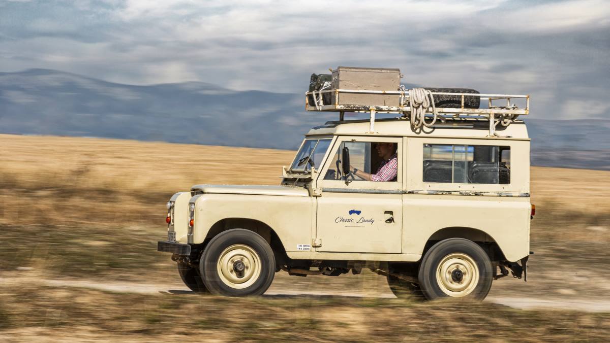 Land Rover corto 100