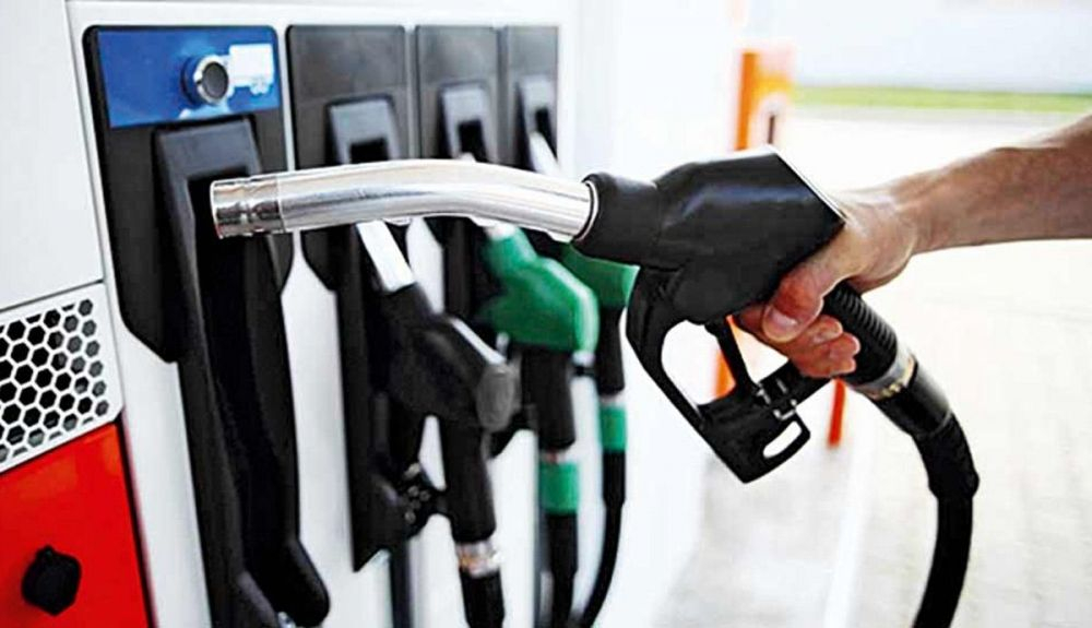 Este es el día que generalmente sale más barato ir a repostar nuestro vehículo. Foto: iStock. Este es el día que generalmente sale más barato ir a repostar nuestro vehículo. Foto: iStock.