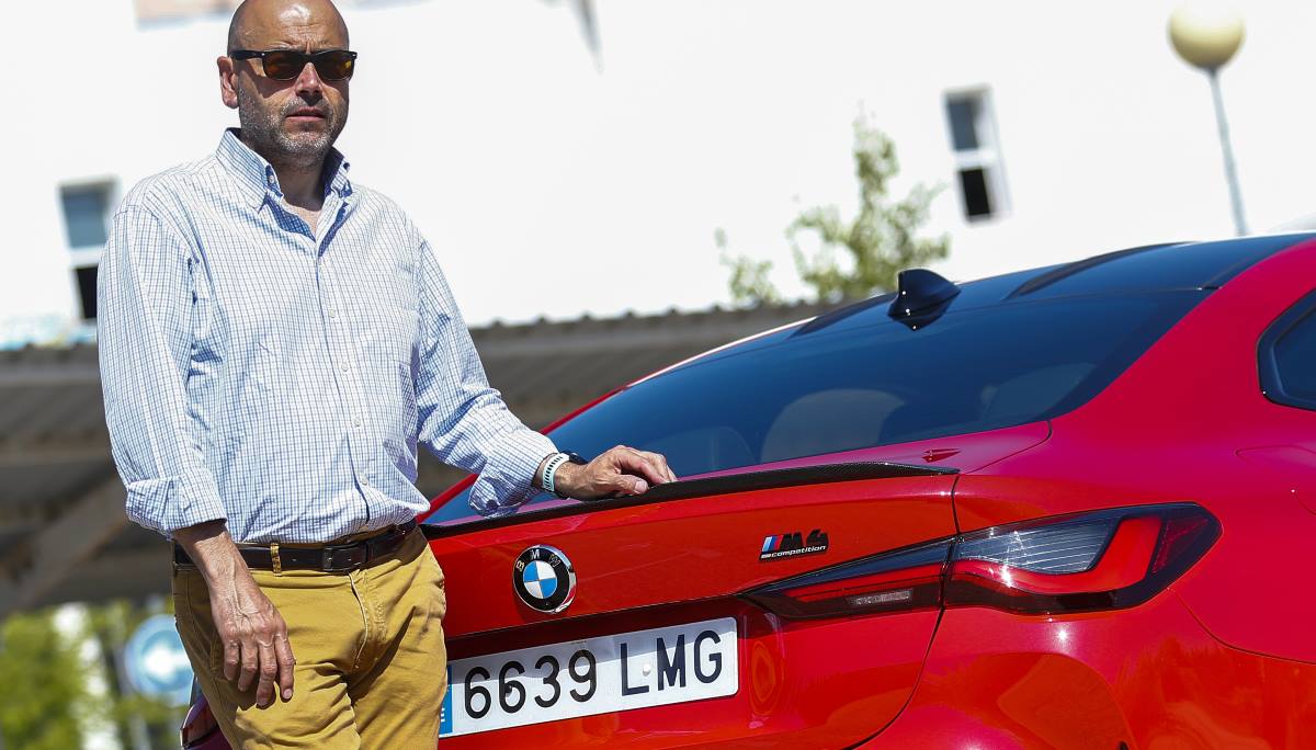 BMW M4 COMPETITION (11)