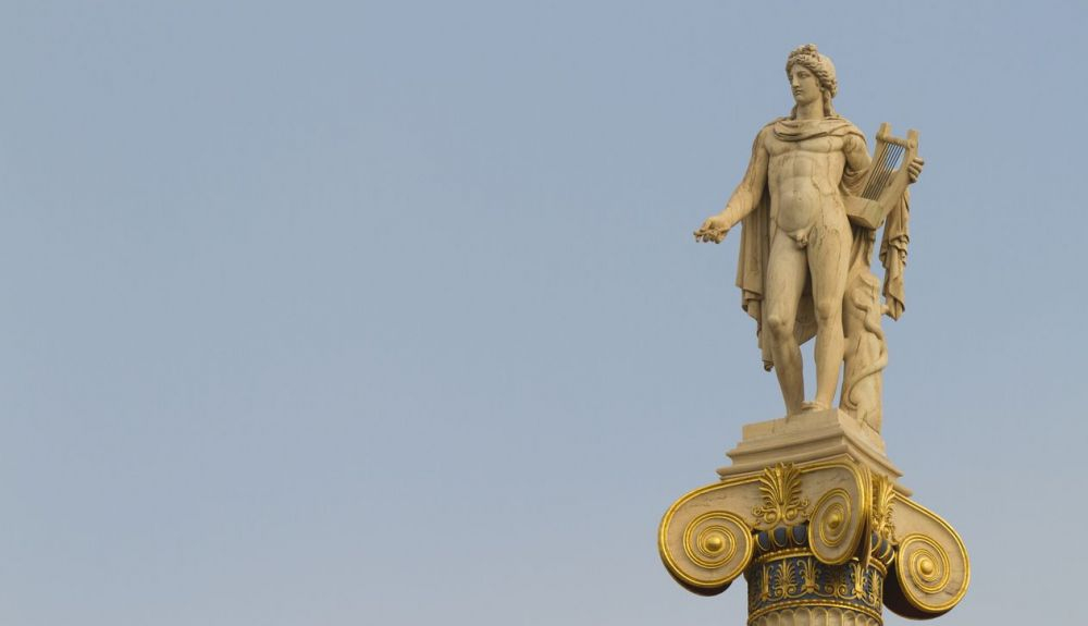 Apolo fue un hijo obediente de Zeus. Apolo fue un hijo obediente de Zeus.