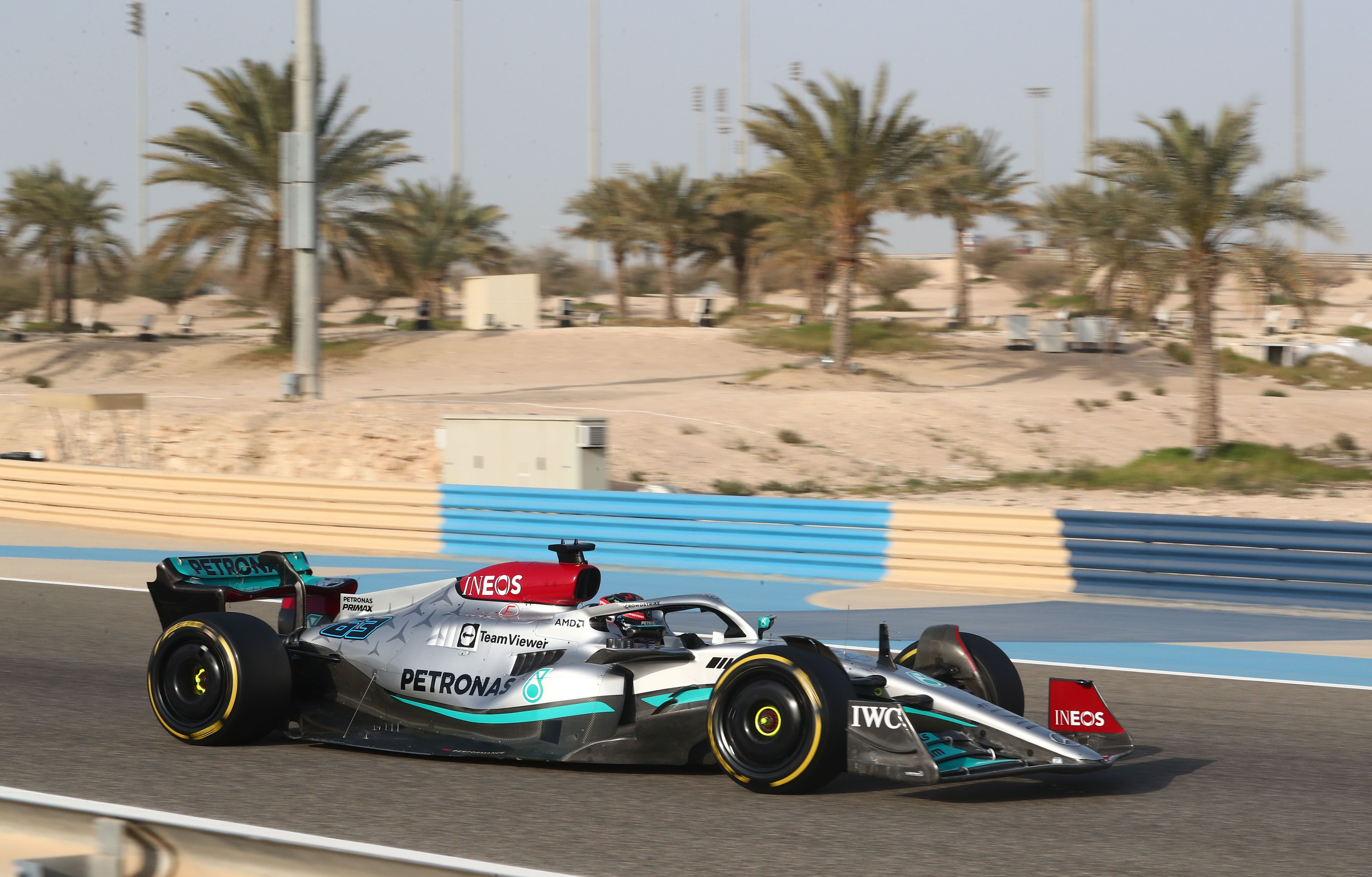 El Mercedes W13 asusta sin haber hecho nada especial. Sus soluciones anuncian controversia