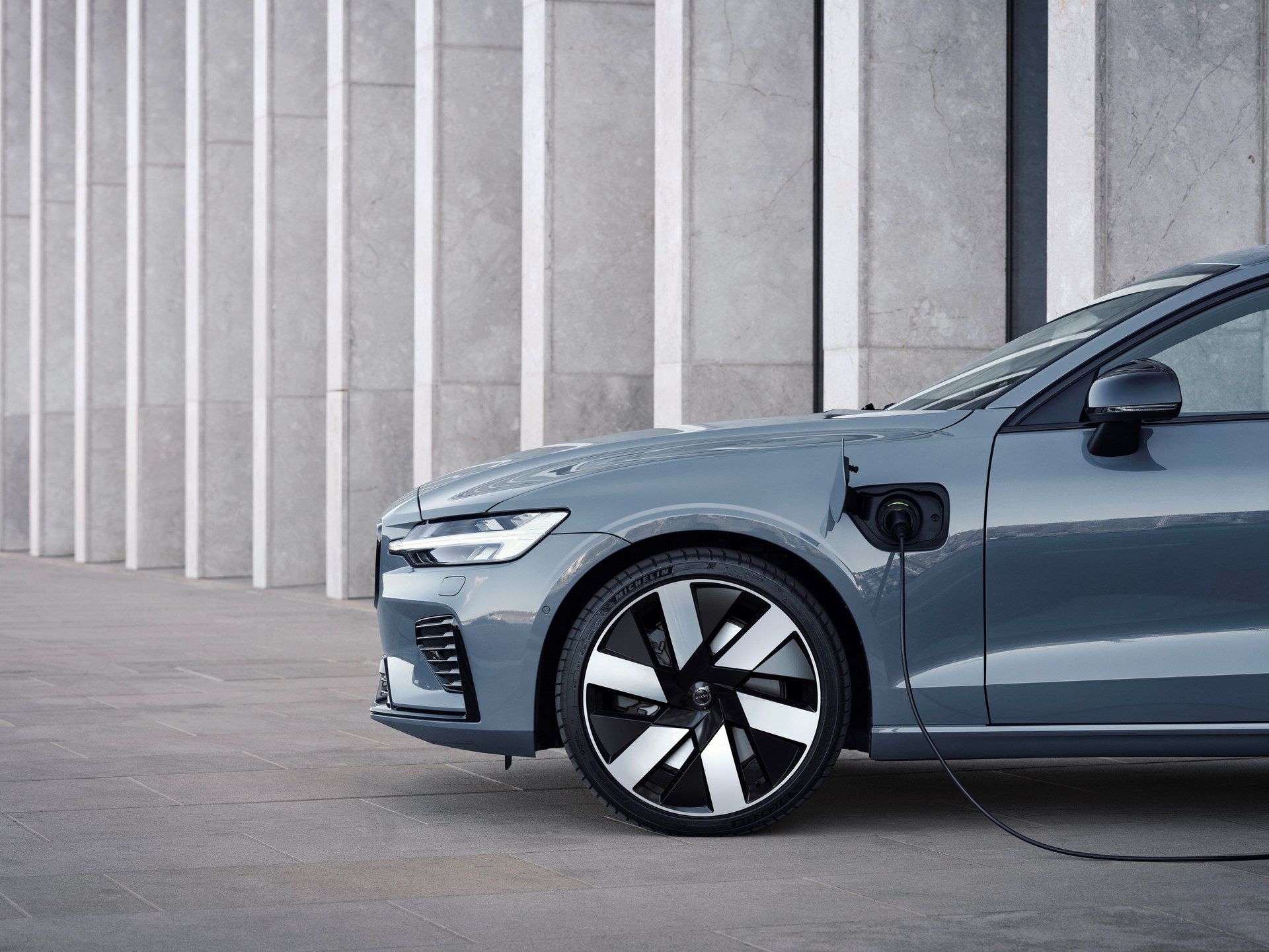 Volvo S60 Recharge T8