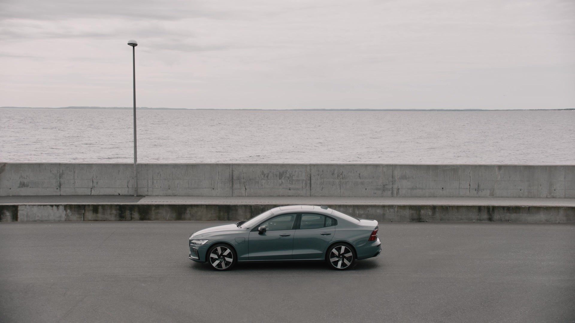 Volvo S60 Recharge T8