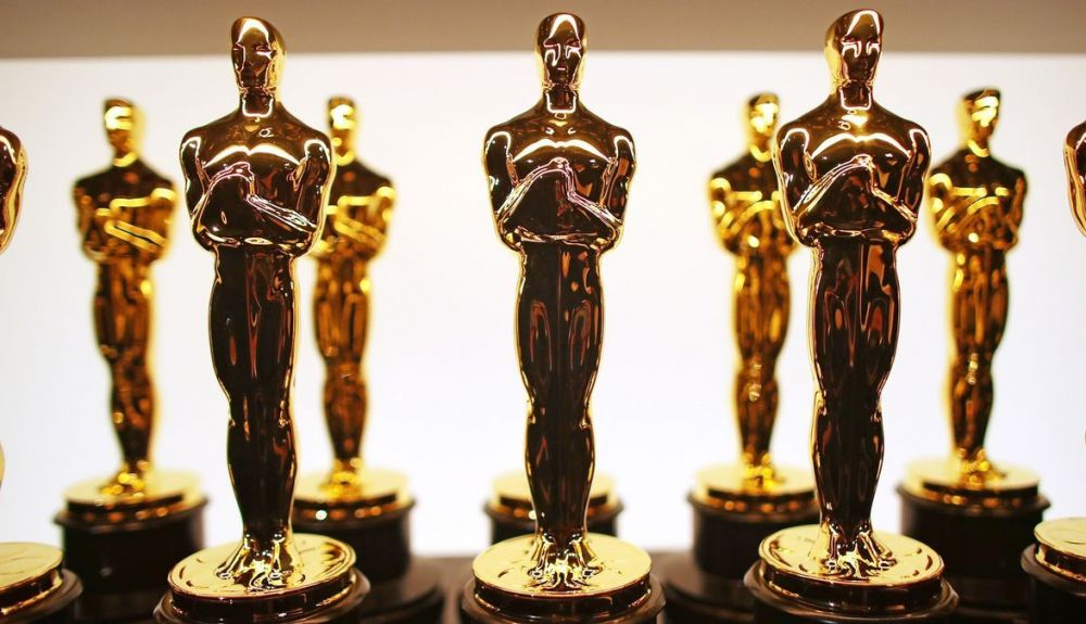 Las estatillas de los Oscar fue diseñada por Cedric Gibbons.