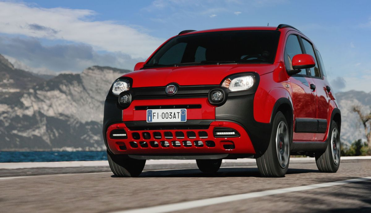 Fiat Panda Red.