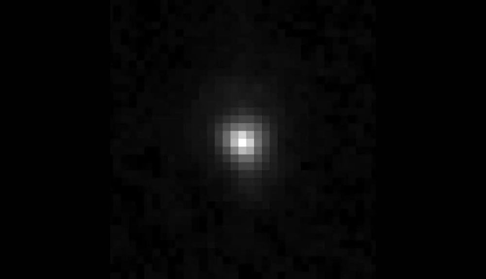 Una imagen tomada por el telescopio espacial Hubble, que muestra el planeta enano Eris. Una imagen tomada por el telescopio espacial Hubble, que muestra el planeta enano Eris.