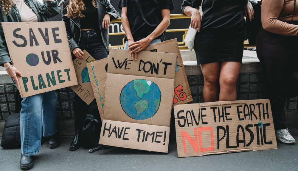 Un 65% de los encuestados afirma que los gobiernos no hacen lo suficiente para evitar una catástrofe climática. Un 65% de los encuestados afirma que los gobiernos no hacen lo suficiente para evitar una catástrofe climática.