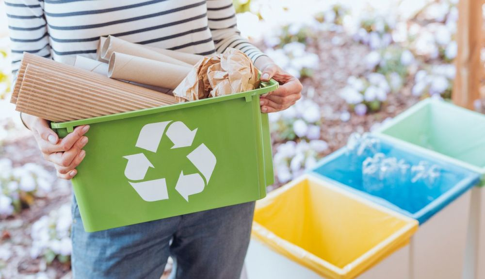 Existe lo que se llama sesgo de la acción única (el famoso yo ya reciclo), que hace que justifiquemos múltiples acciones contaminantes por una acción verde que realizamos. Existe lo que se llama sesgo de la acción única (el famoso yo ya reciclo), que hace que justifiquemos múltiples acciones contaminantes por una acción verde que realizamos.