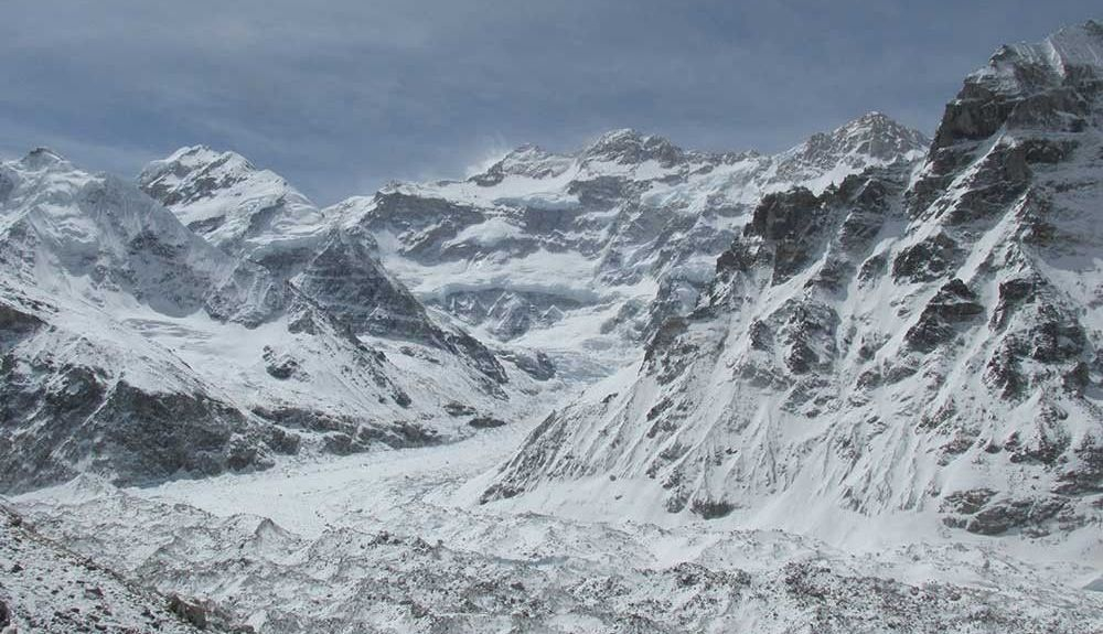 Una imagen nevada de Kanchenjunga. En invierno, las temepraturas son realmente bajas.