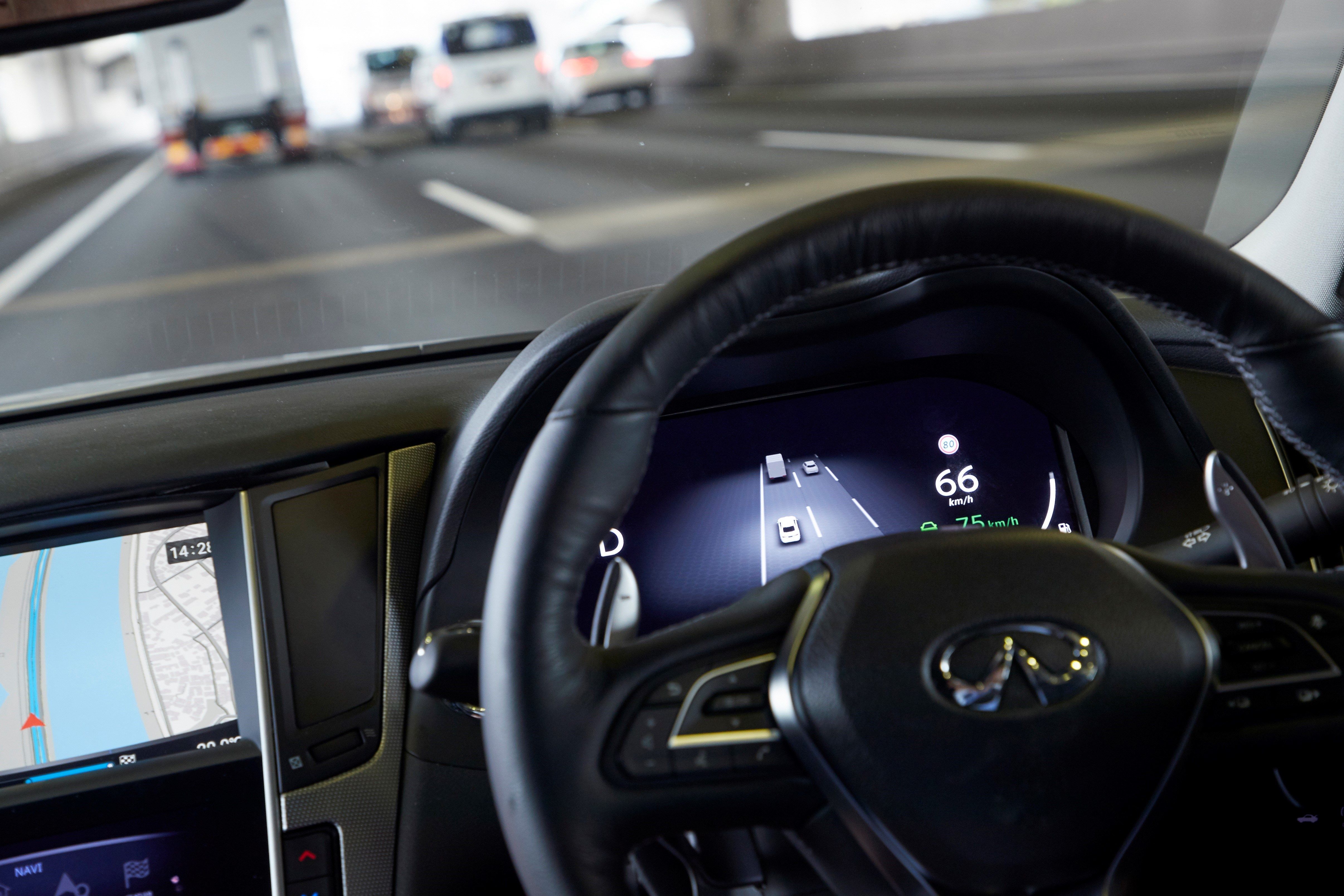 Pruebas de Nissan con coches autónomos