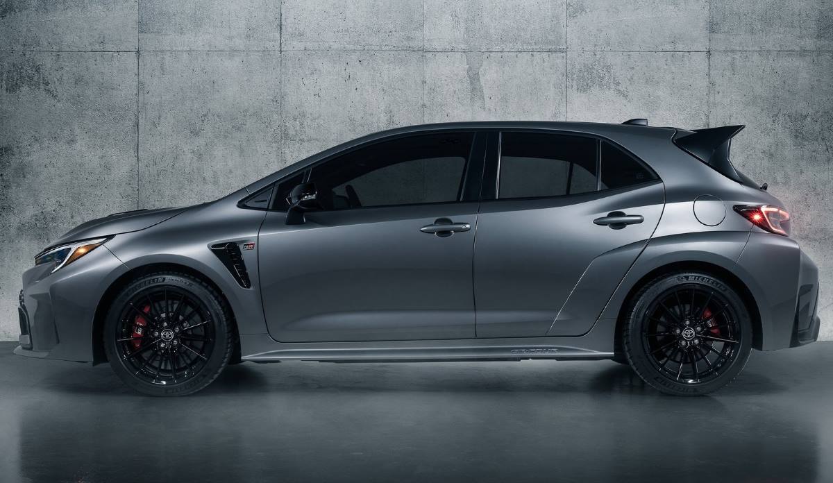 Toyota GR Corolla 2023 7