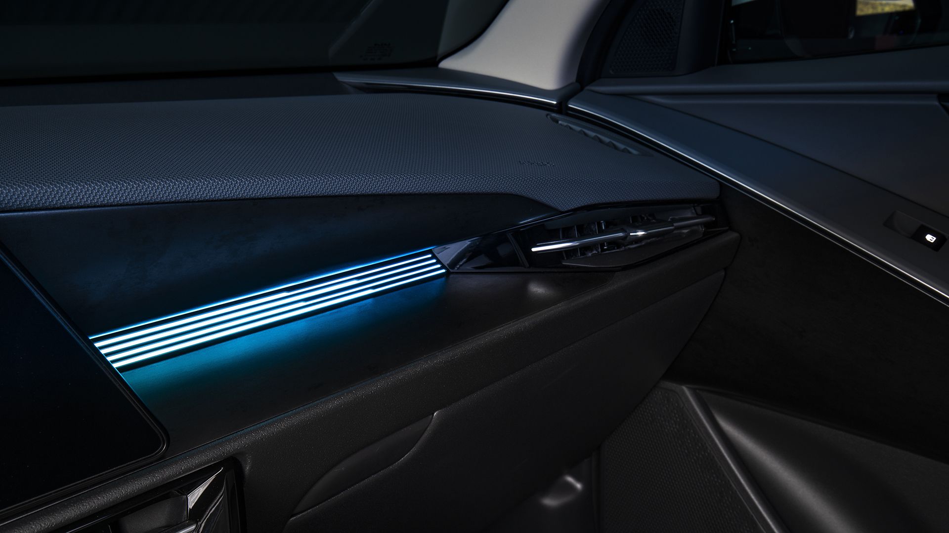 KIA Niro 019 1920x1080