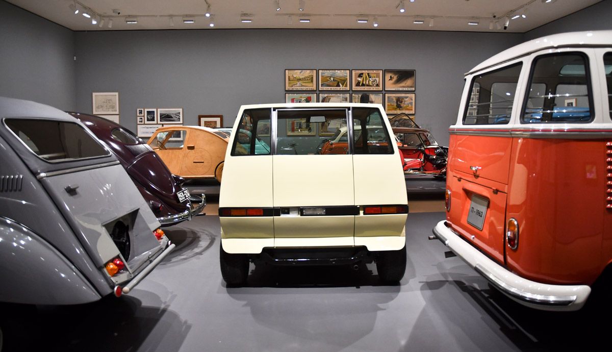 Exposición “Motion: Autos, art & architecture by Norman Foster” en el Guggenheim.