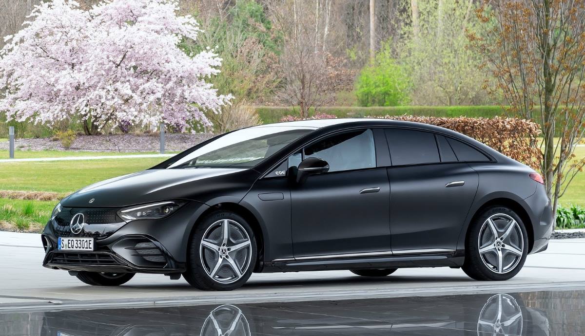 Mercedes EQE 2022, claves y precios de la nueva súper berilna