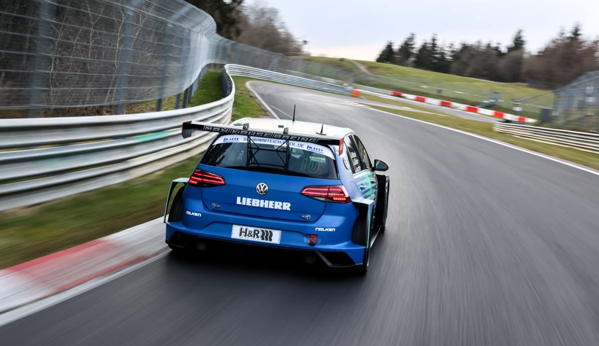Golf TCR 007