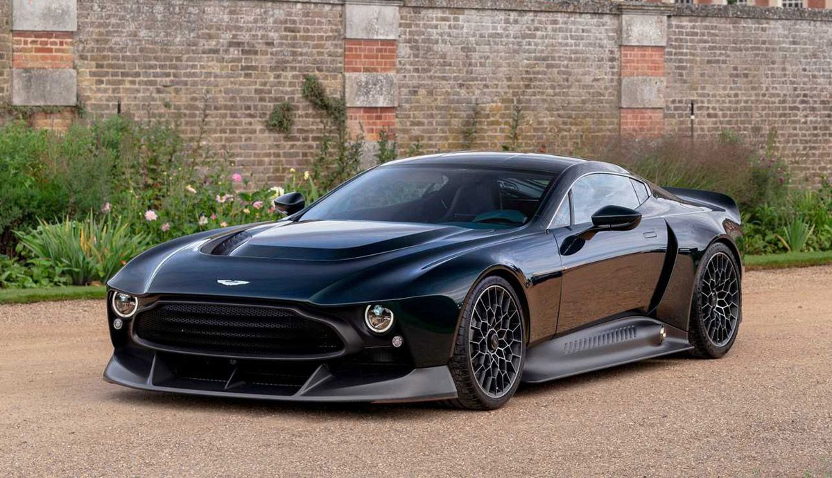 Aston Martin Victor