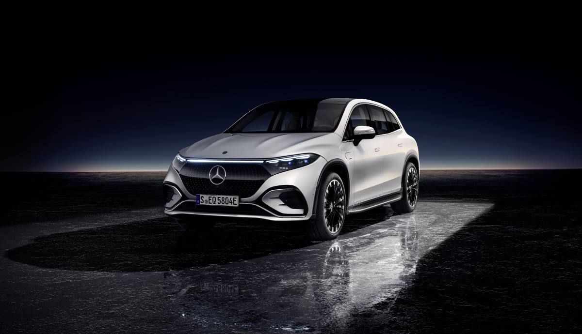 Mercedes EQS SUV 2023 2