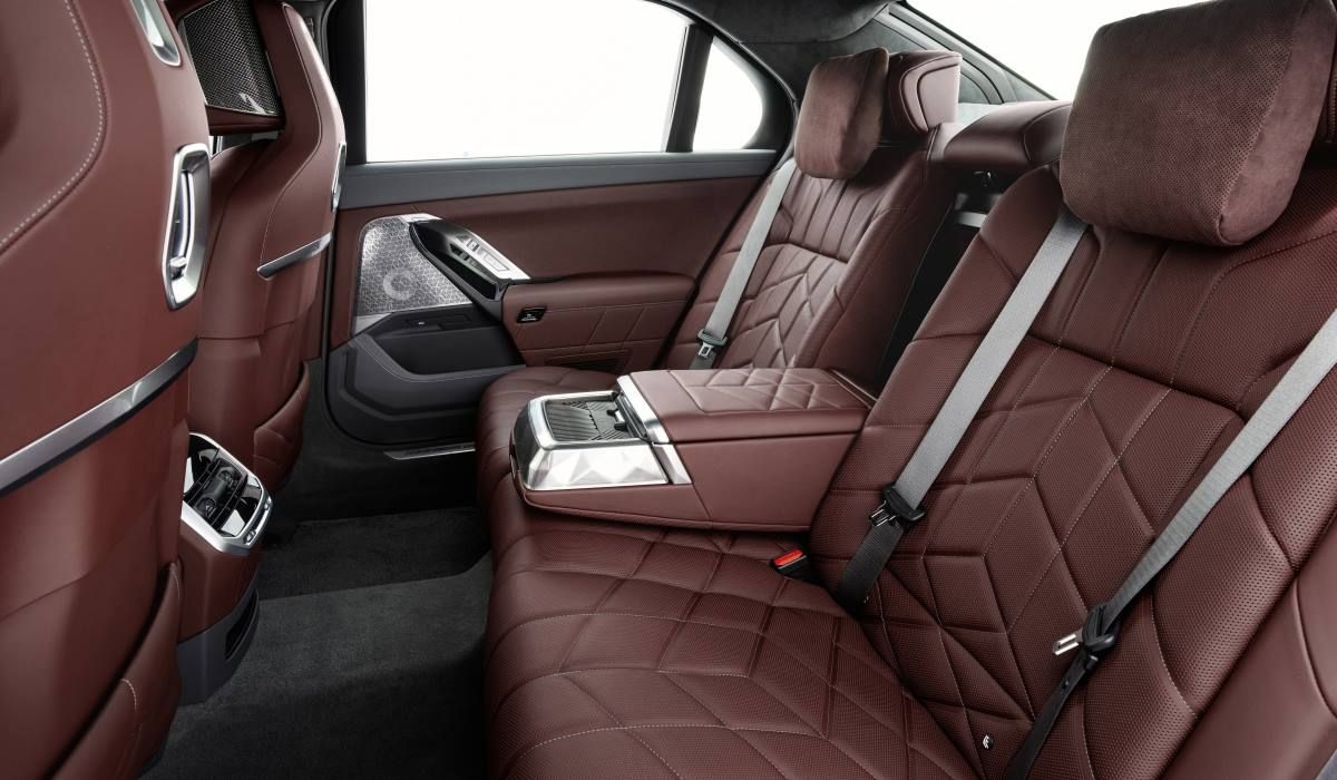 BMW Serie 7 2022 13
